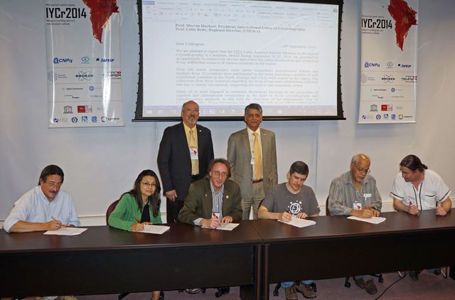 [2014: Latin American Summit Meeting on Biological crystallography and complementary methods: Petition]