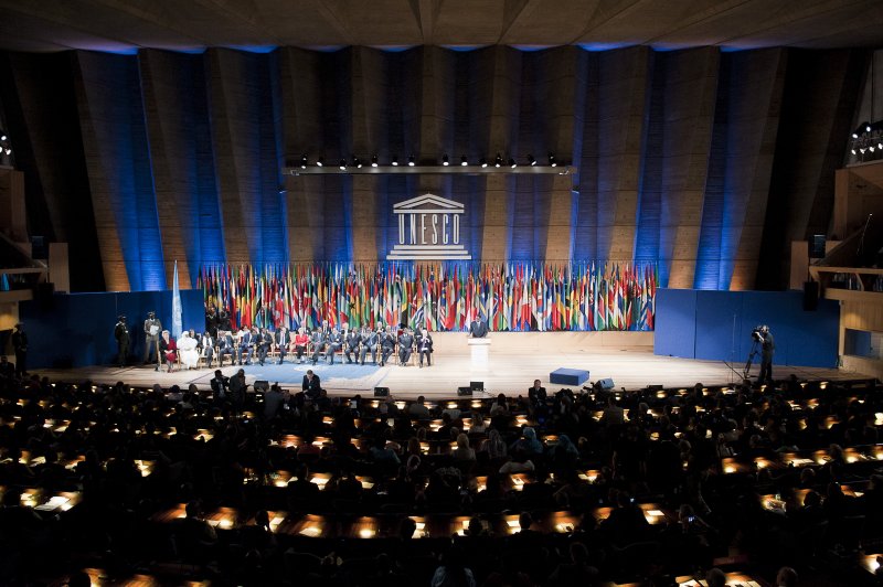 [UNESCO Hall]