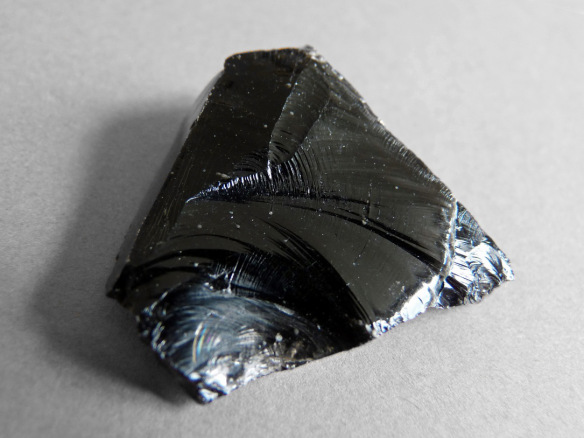 Conchoidal fracture in volcanic glass. From Wikipedia